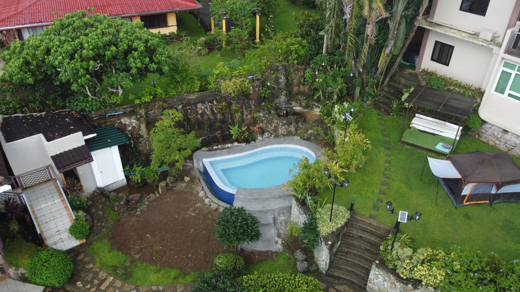 The Lakeview Suites Tagaytay City Exterior foto
