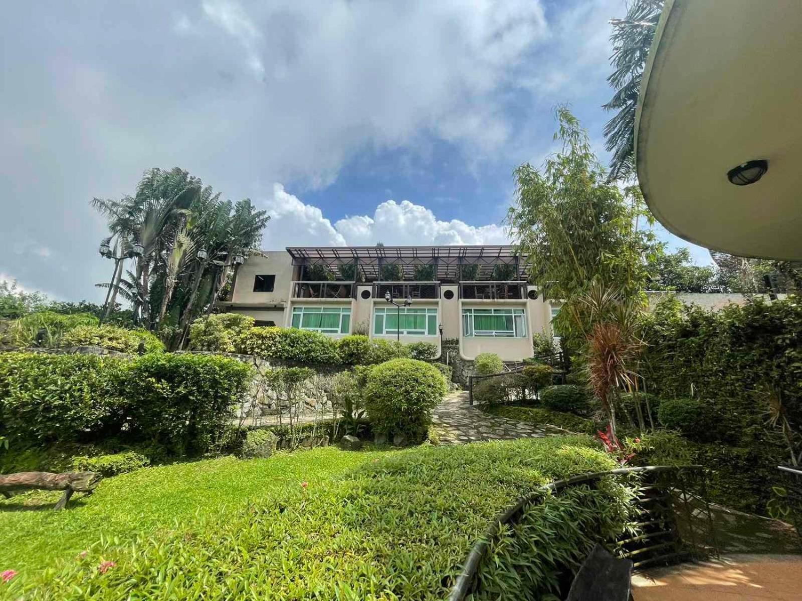 The Lakeview Suites Tagaytay City Exterior foto